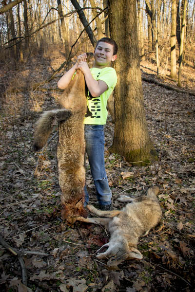 kids snaring coyotes